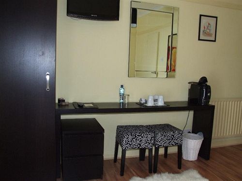 Archways B&B Rosslare Harbour Bagian luar foto